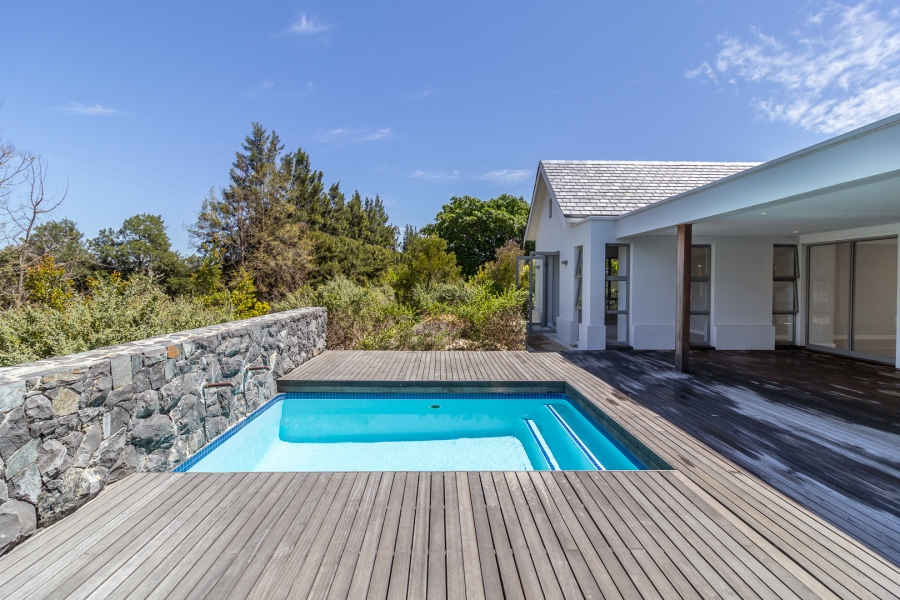 4 Bedroom Property for Sale in Pearl Valley at Val de Vie Western Cape
